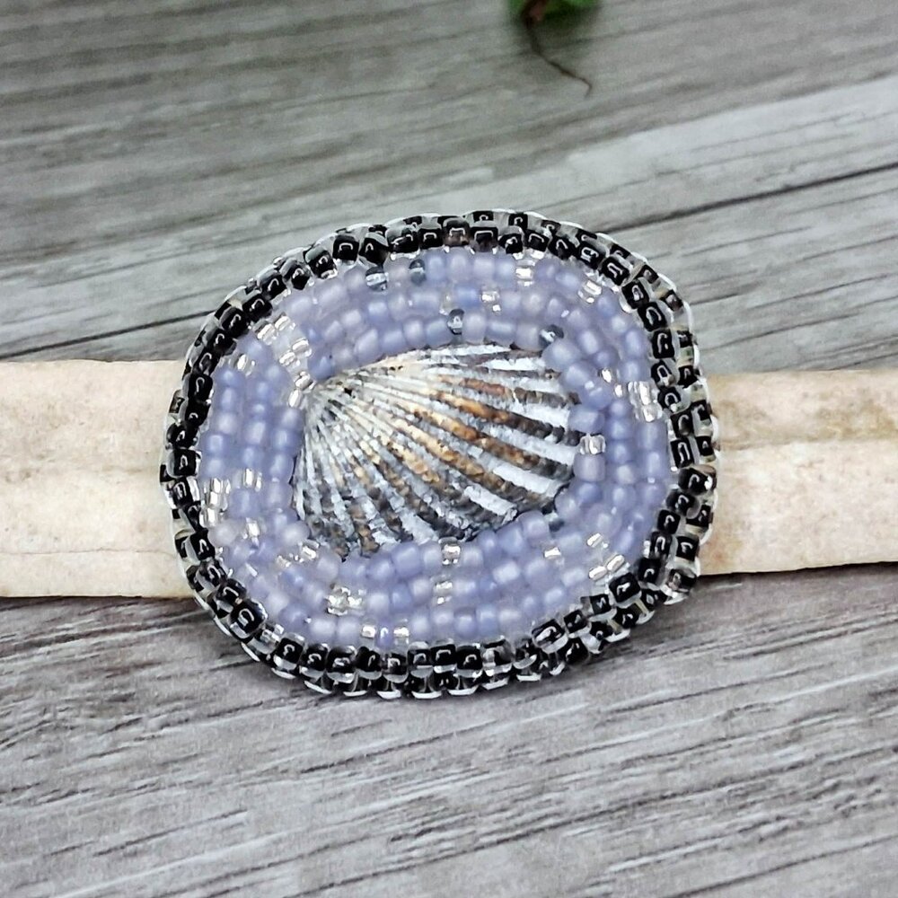 Natural seashell beaded brooch, purple, 1.5"